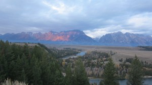 Early morning pictures of the mountains.